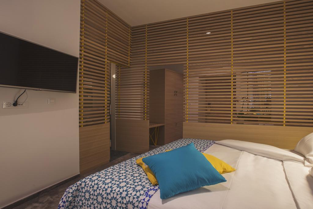 Bed & Atmosphere Rooms Split Ruang foto