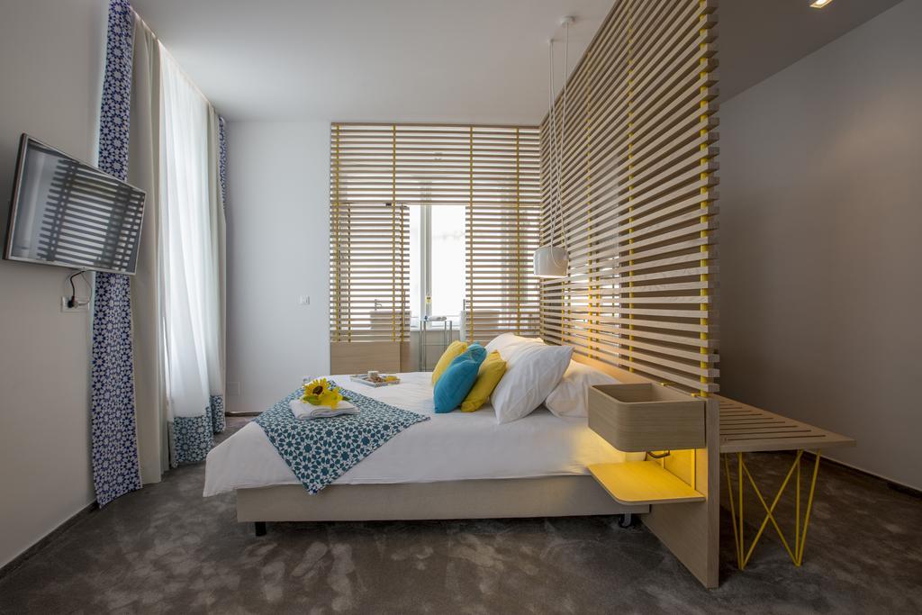 Bed & Atmosphere Rooms Split Ruang foto