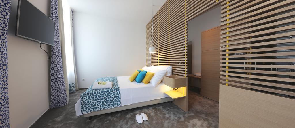 Bed & Atmosphere Rooms Split Ruang foto