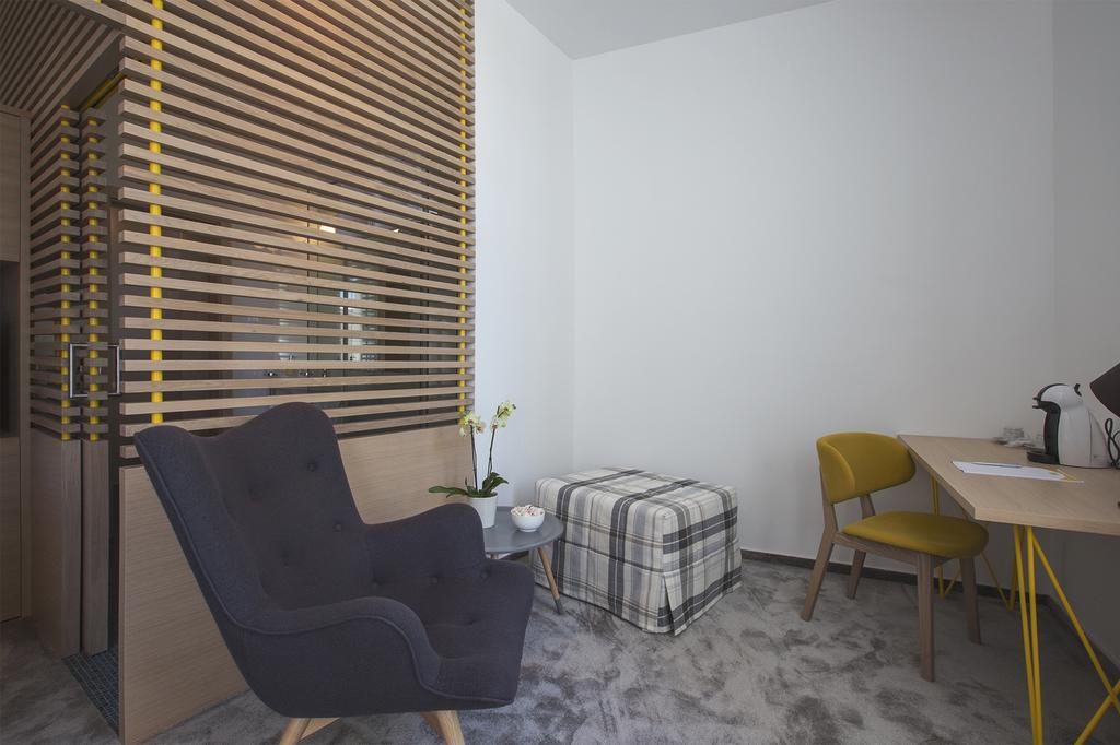 Bed & Atmosphere Rooms Split Ruang foto